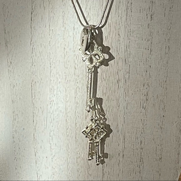 ❌SOLD❌LOCK & Key 925+ Earrings (Sold) - 925 - Picture 6 of 8